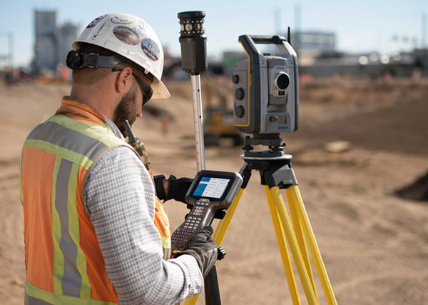 Bộ điều khiển Trimble TSC5 