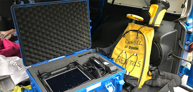 Thử nghiệm khả năng hoạt động Trimble Catalyst trong rừng.