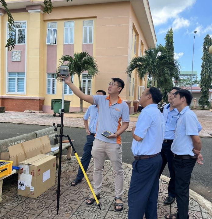 Ứng dụng GNSS trong quản lý và lên kế hoạch phát triển đô thị