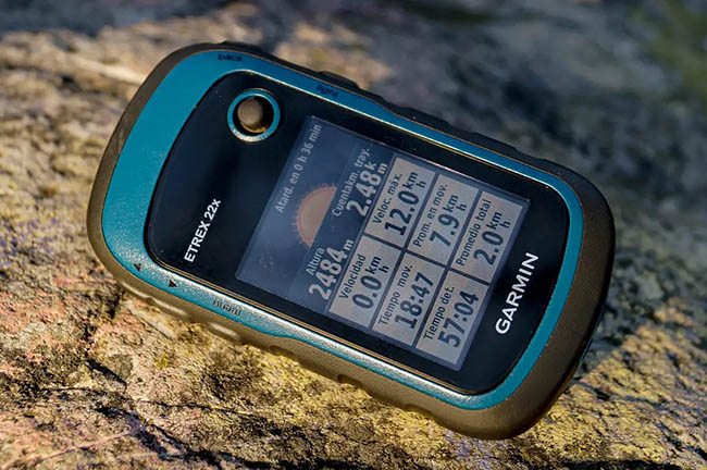 Giá máy GPS cầm tay Garmin, mua chính hãng tại Đất Hợp