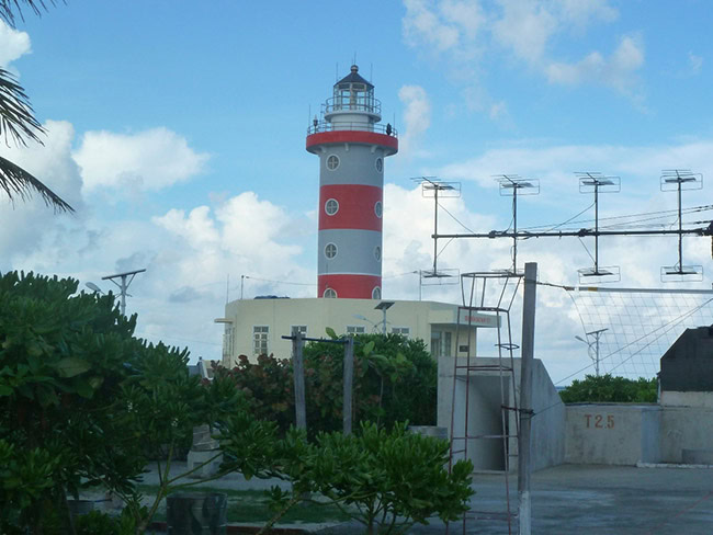 Hệ thống radar giám sát bề mặt biển hỗ trợ bảo vệ chủ quyền biển đảo Việt Nam. Hệ thống radar giám sát bề mặt biển hỗ trợ bảo vệ chủ quyền biển đảo Việt Nam.